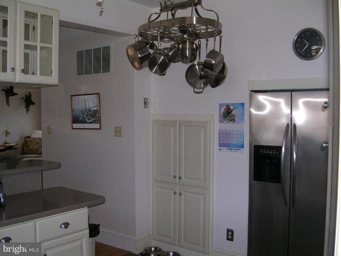 21352 Phillips Road Tilghman, MD 21671 - Photo 14 of 18 Kitchen