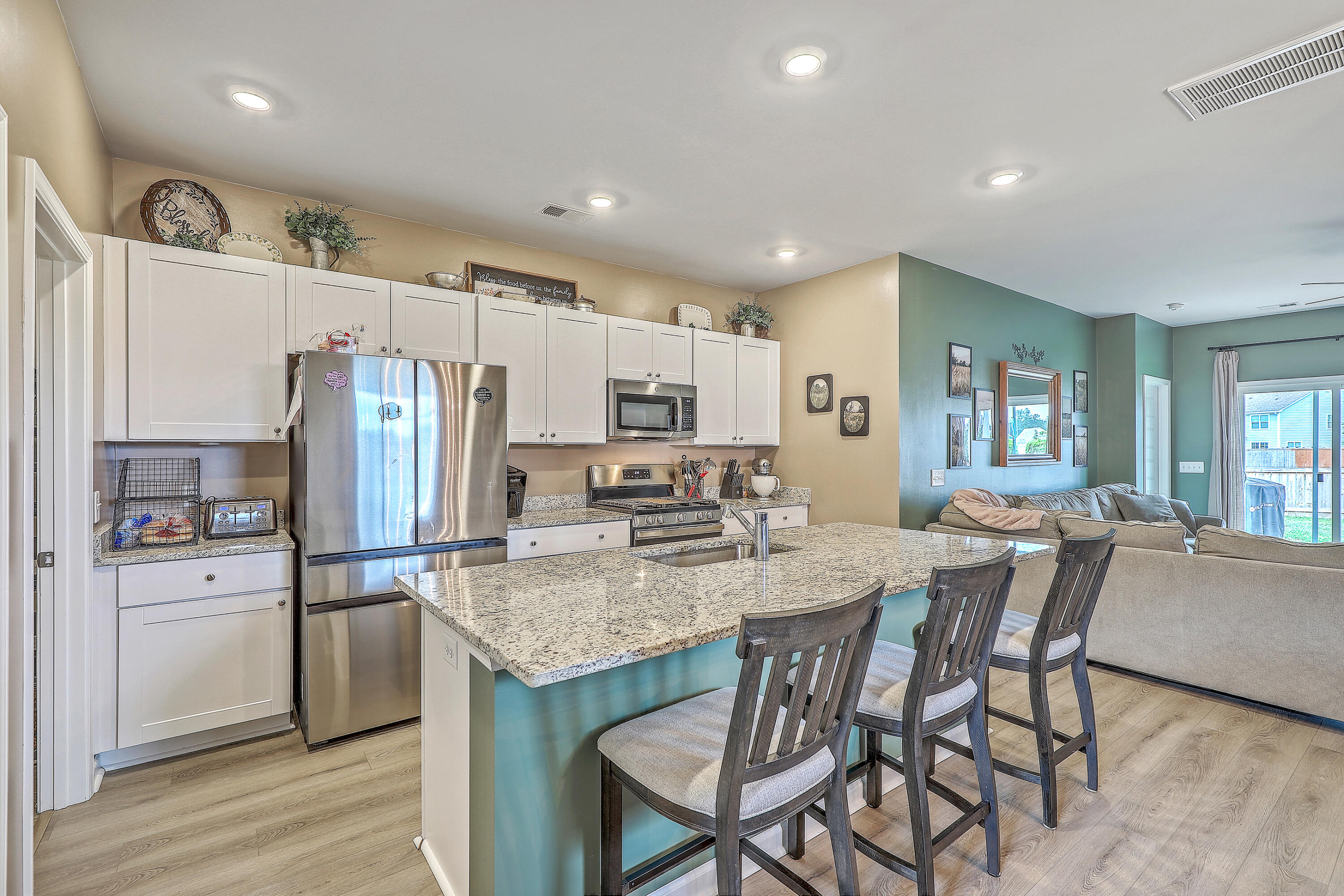 302 Fox Gap Road Summerville, SC 29486 - Photo 13 of 33 0W7A8296_297_298_299_300_301_302