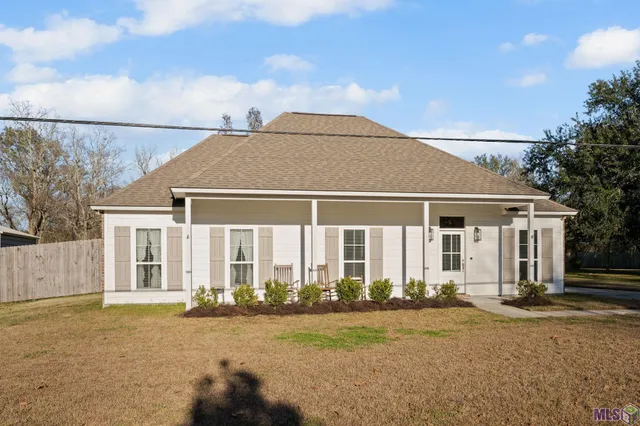 $370,000 | 18478 Magnolia Estates, Prairieville, LA 70769