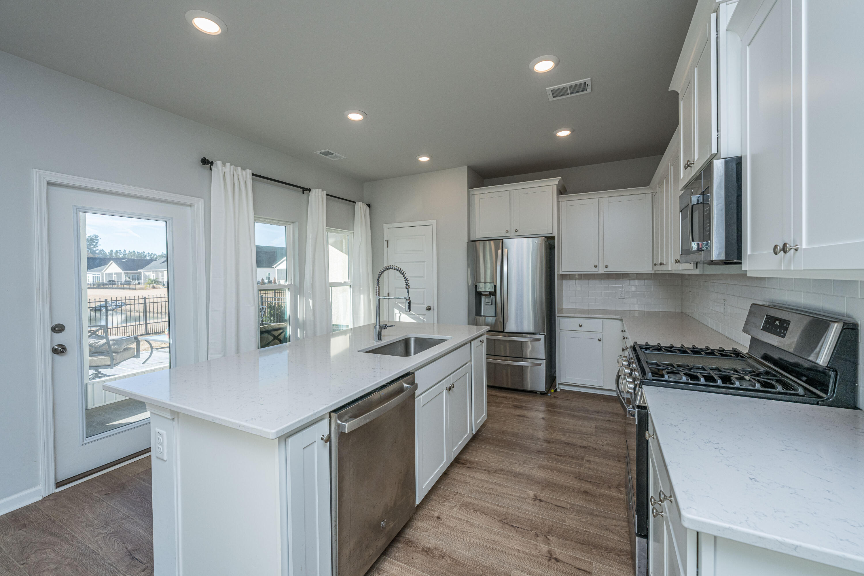 1209 Black Skimmer Street Ridgeville, SC 29472 - Photo 14 of 44 1209BlackSkimmerSt020