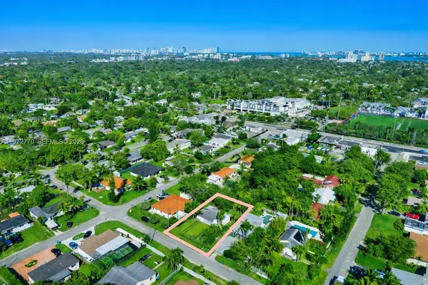 $550,000 | 10821 Northeast 5th Avenue, Miami, FL 33161