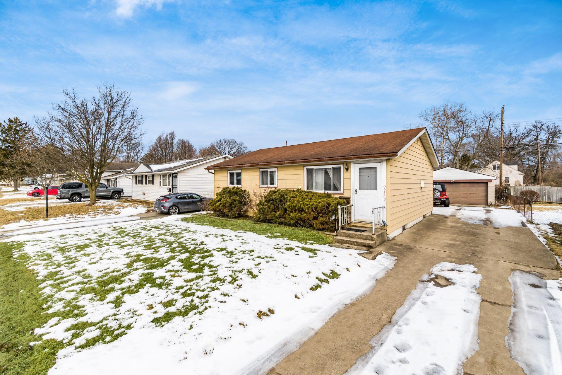 3440 Binbrook Road North Columbus, OH 43227 - Photo 2 of 25 Right Side - Home