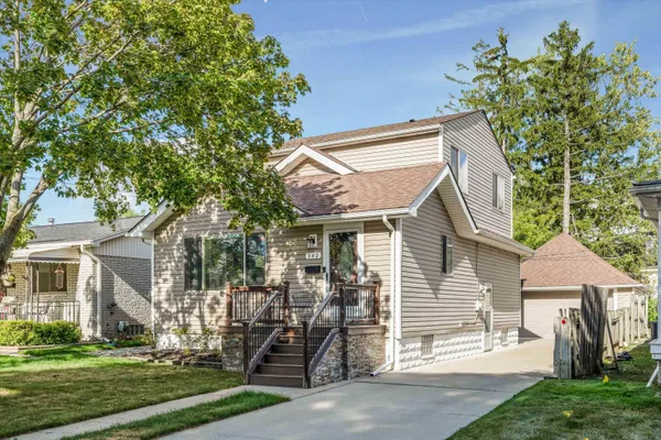 $379,900 | 342 North Marias Avenue, Clawson, MI 48017