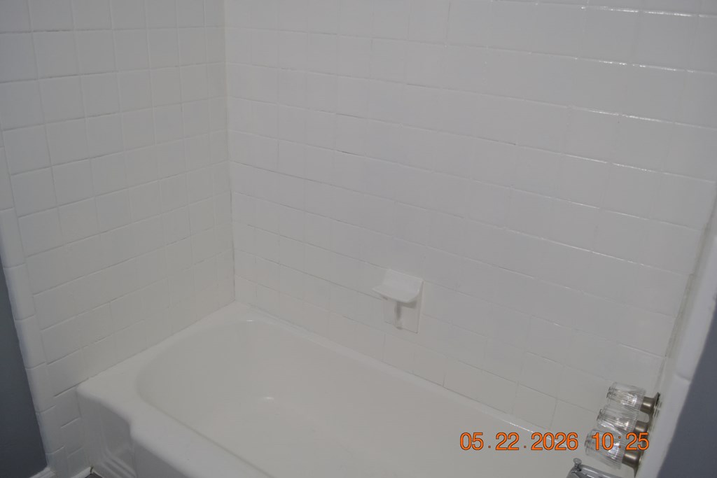 5552 Valleybrook Road Columbus, GA 31907 - Photo 16 of 27 a close up of a white marble wall