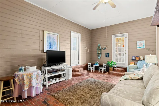 $699,900 | 13835 Highway 98, Smithdale, MS 39664