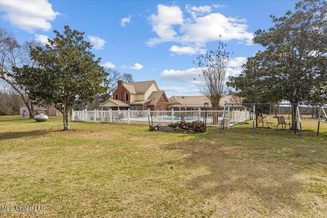 $699,900 | 13835 Highway 98, Smithdale, MS 39664