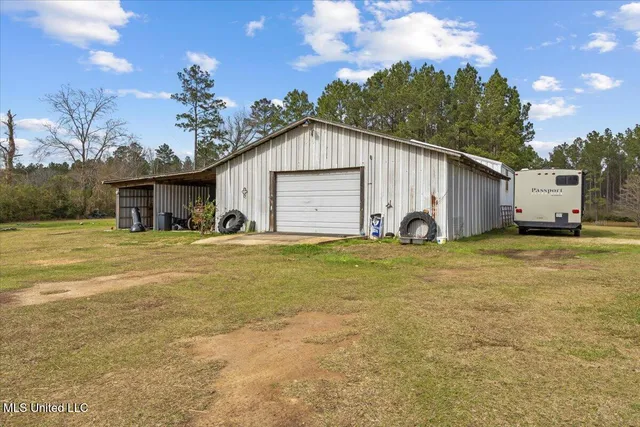 $699,900 | 13835 Highway 98, Smithdale, MS 39664