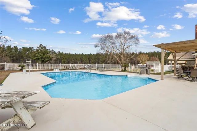 $699,900 | 13835 Highway 98, Smithdale, MS 39664