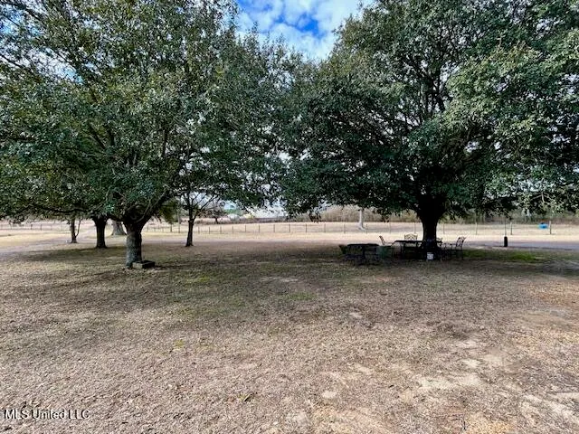 $699,900 | 13835 Highway 98, Smithdale, MS 39664