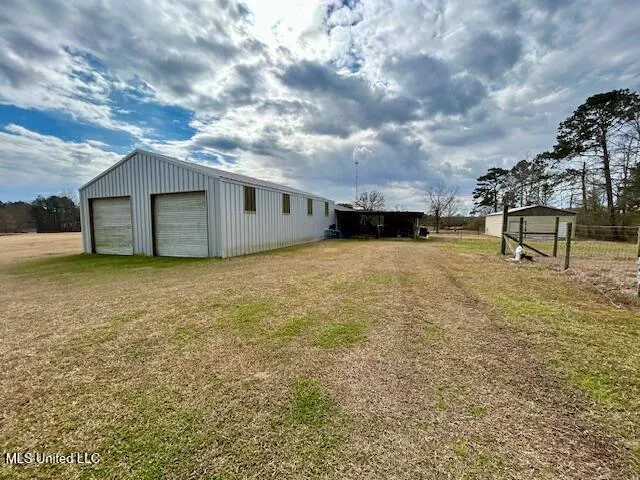 $699,900 | 13835 Highway 98, Smithdale, MS 39664