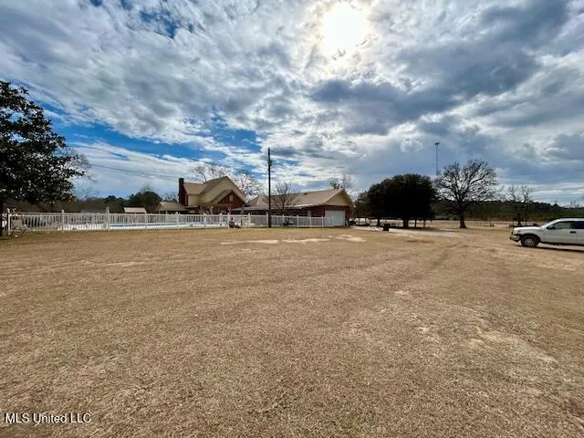 $699,900 | 13835 Highway 98, Smithdale, MS 39664