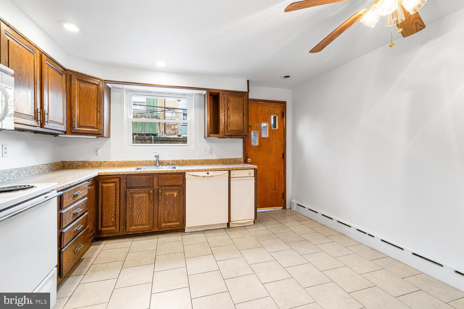 809 McClellan Street Philadelphia, PA 19148 - Photo 9 of 25 spacious kitchen with classic charm.