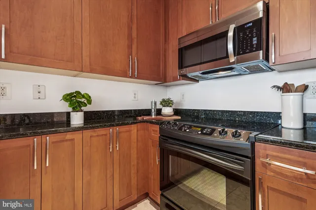 $475,000 | 4101 Albemarle Street Northwest, Unit 623, Washington, DC 20016