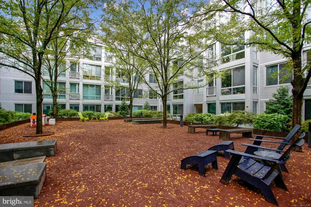 $475,000 | 4101 Albemarle Street Northwest, Unit 623, Washington, DC 20016