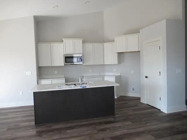 $564,990 | 518 Woodside Court, West Bend, WI 53095