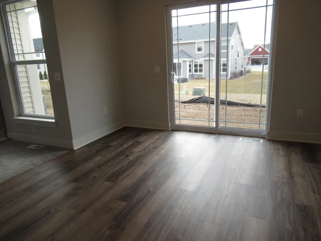 $564,990 | 518 Woodside Court, West Bend, WI 53095