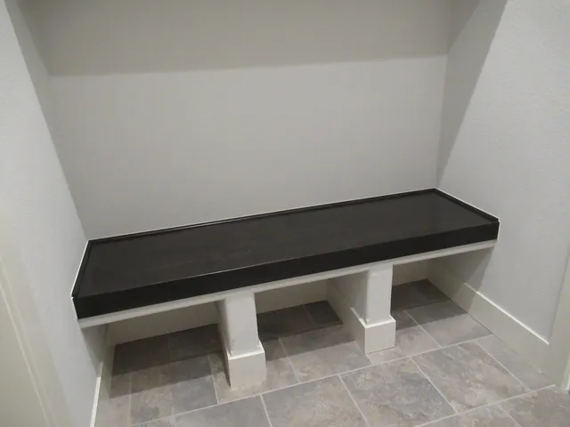 $564,990 | 518 Woodside Court, West Bend, WI 53095