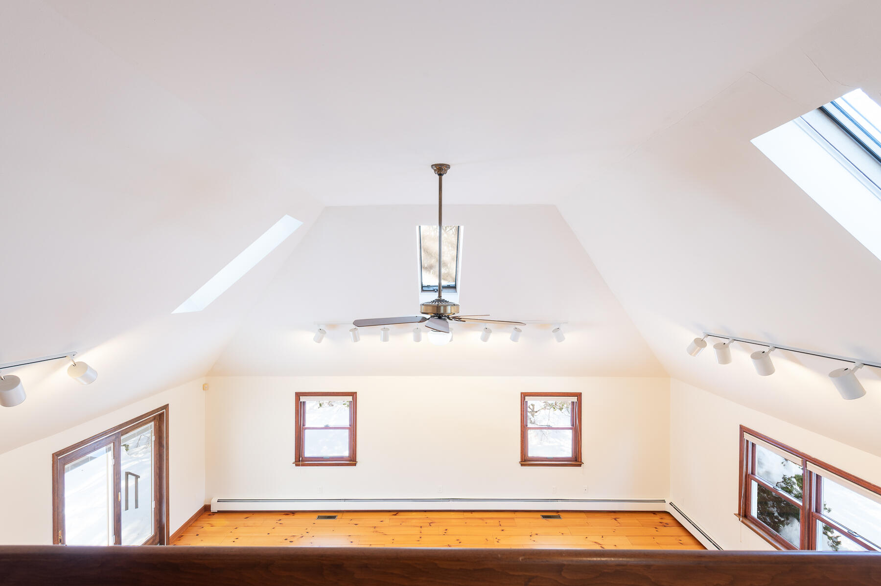 16 Meltiah Road Falmouth, MA 02540 - Photo 39 of 64 16 Meltiah Rd Reshoot-189-Edit