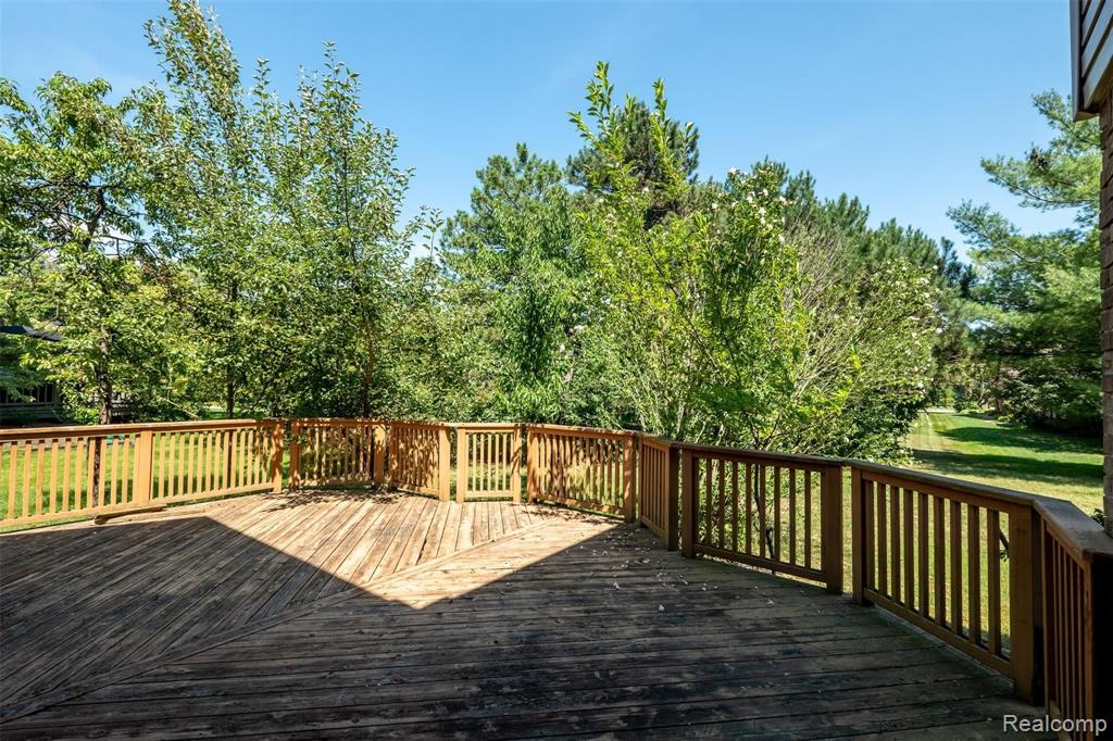 356 Silvervale Drive Rochester Hills, MI 48309 - Photo 32 of 33