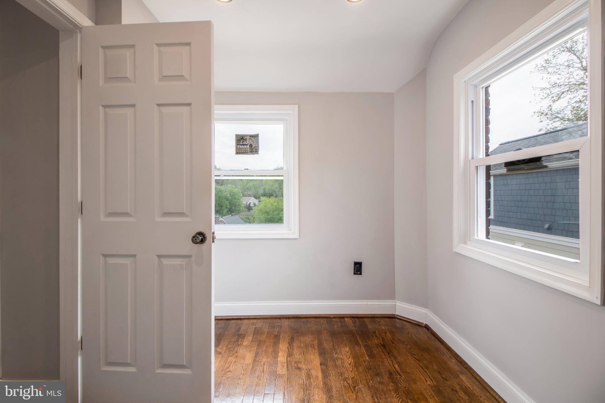 110 Hamilton Avenue Silver Spring, MD 20901 - Photo 20 of 34