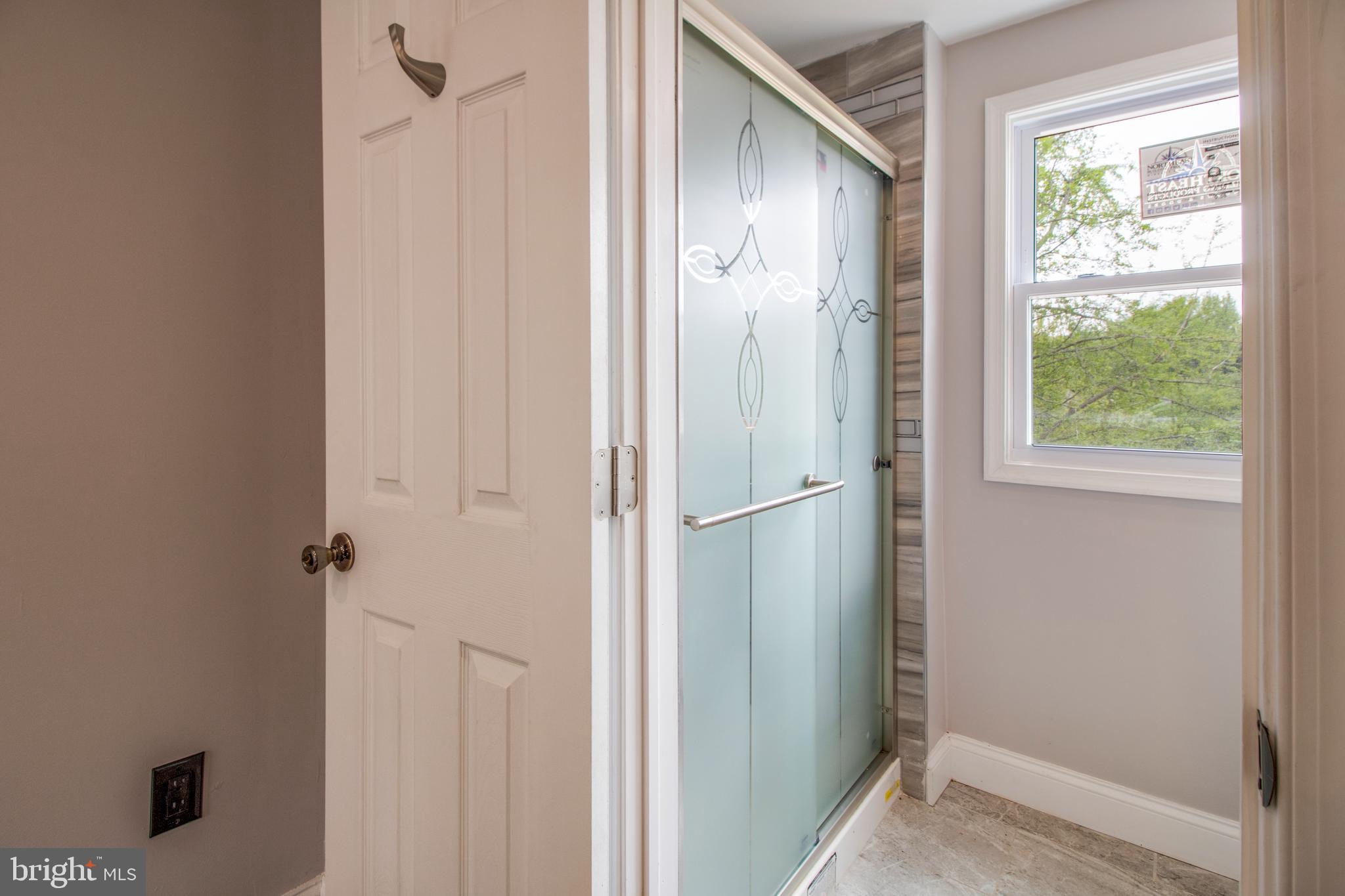 110 Hamilton Avenue Silver Spring, MD 20901 - Photo 26 of 34