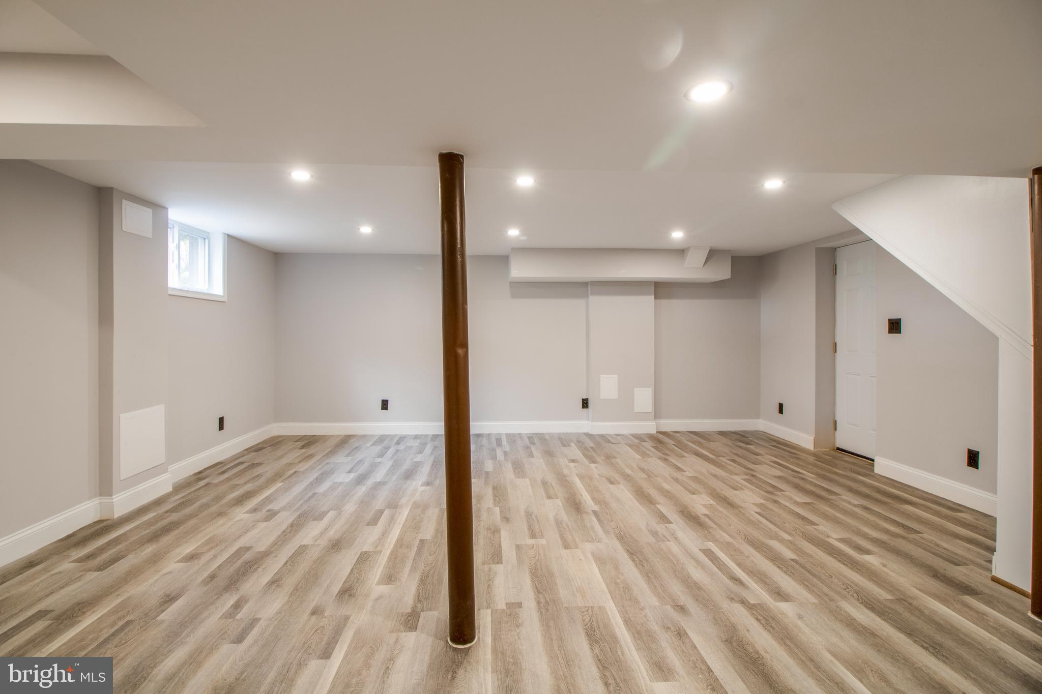 110 Hamilton Avenue Silver Spring, MD 20901 - Photo 32 of 34