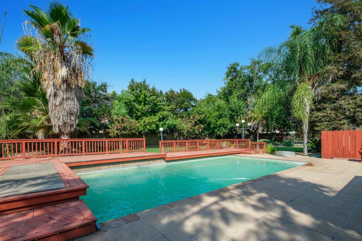 3140 North Temperance Avenue Clovis, CA 93611 - Photo 35 of 36 a view of a park with slide