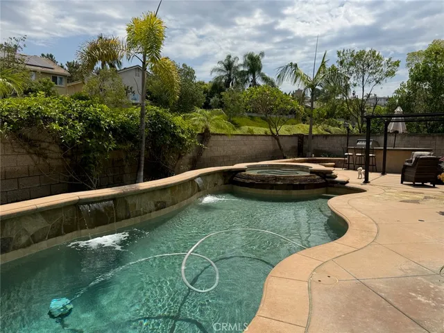 $2,074,999 | 12 Ashton, Mission Viejo, CA 92692