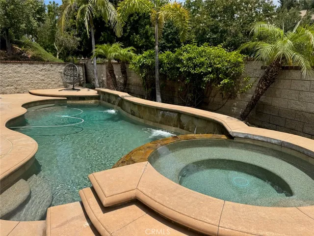 $2,074,999 | 12 Ashton, Mission Viejo, CA 92692