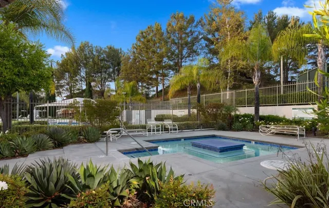 $2,074,999 | 12 Ashton, Mission Viejo, CA 92692