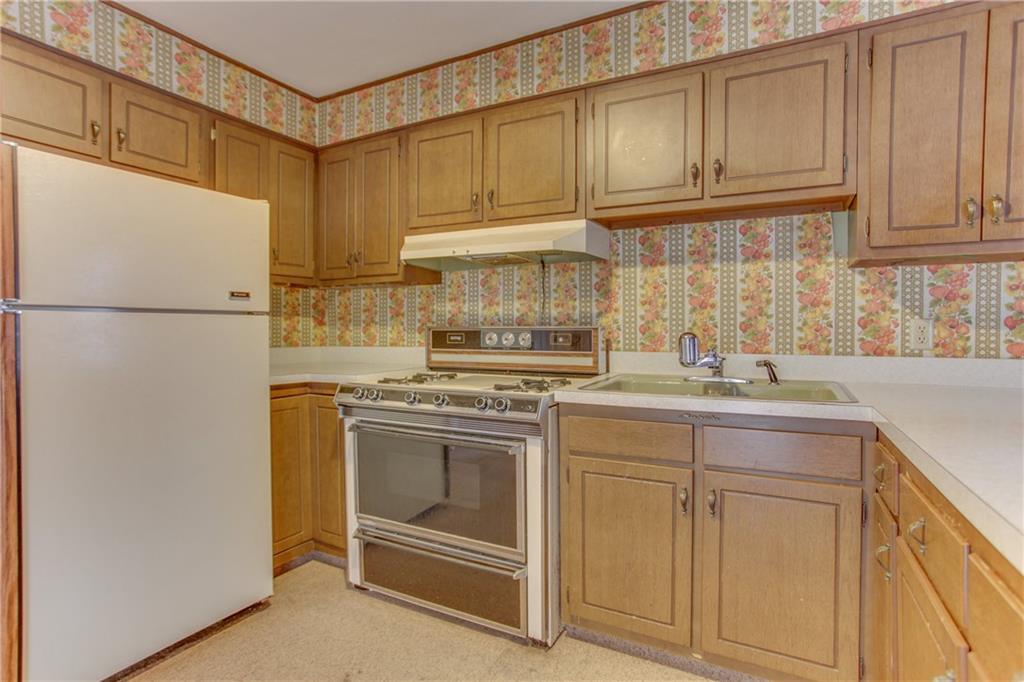 415 West Stop 11 Road Indianapolis, IN 46217 - Photo 14 of 24 Gallery Image 14