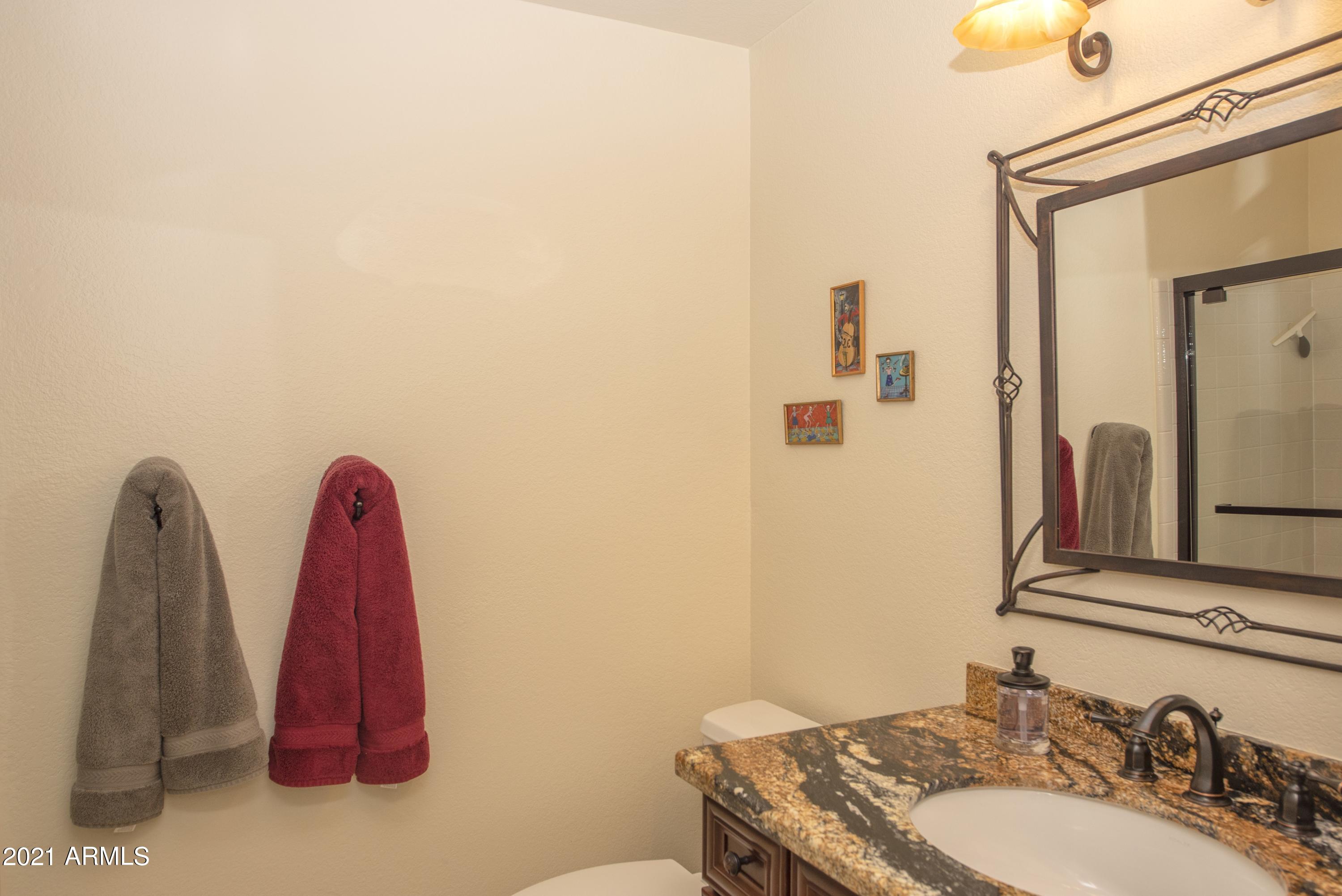 14803 Piccadilly Road Goodyear, AZ 85395 - Photo 5 of 26 006_Bath 2
