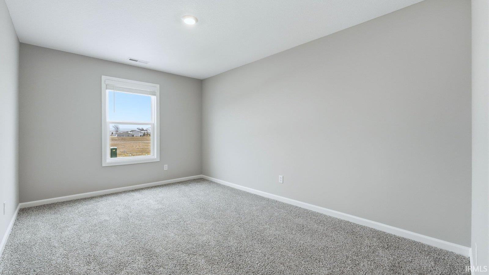 3491 Chital Cove Waterloo, IN 46793 - Photo 13 of 36