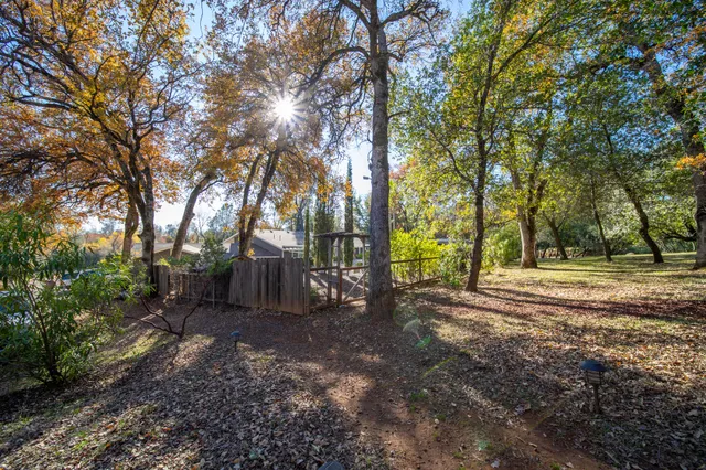 $849,900 | 20114 Vernita Drive, Redding, CA 96003