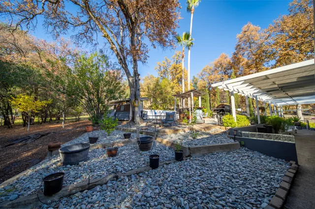 $849,900 | 20114 Vernita Drive, Redding, CA 96003