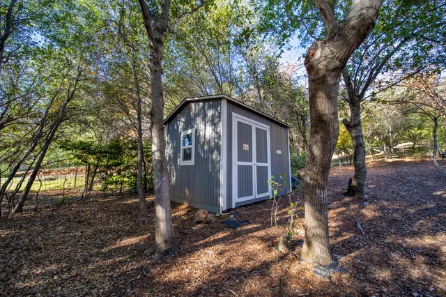 $849,900 | 20114 Vernita Drive, Redding, CA 96003