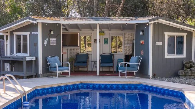 $849,900 | 20114 Vernita Drive, Redding, CA 96003