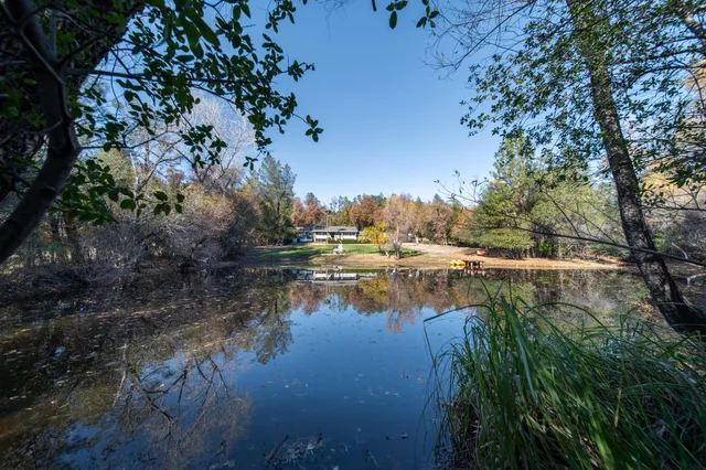 $849,900 | 20114 Vernita Drive, Redding, CA 96003