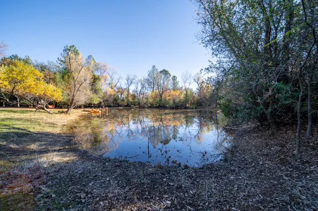 $849,900 | 20114 Vernita Drive, Redding, CA 96003