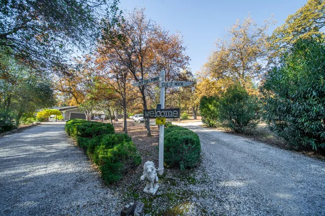 $849,900 | 20114 Vernita Drive, Redding, CA 96003