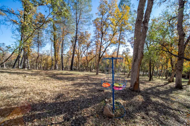 $849,900 | 20114 Vernita Drive, Redding, CA 96003