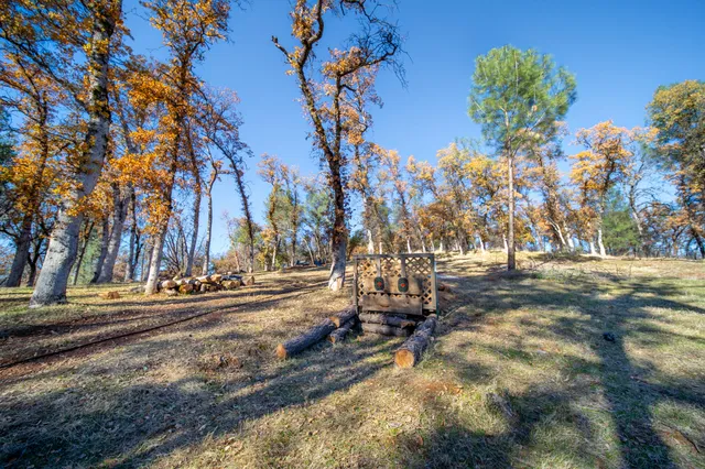 $849,900 | 20114 Vernita Drive, Redding, CA 96003