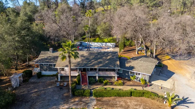 $849,900 | 20114 Vernita Drive, Redding, CA 96003