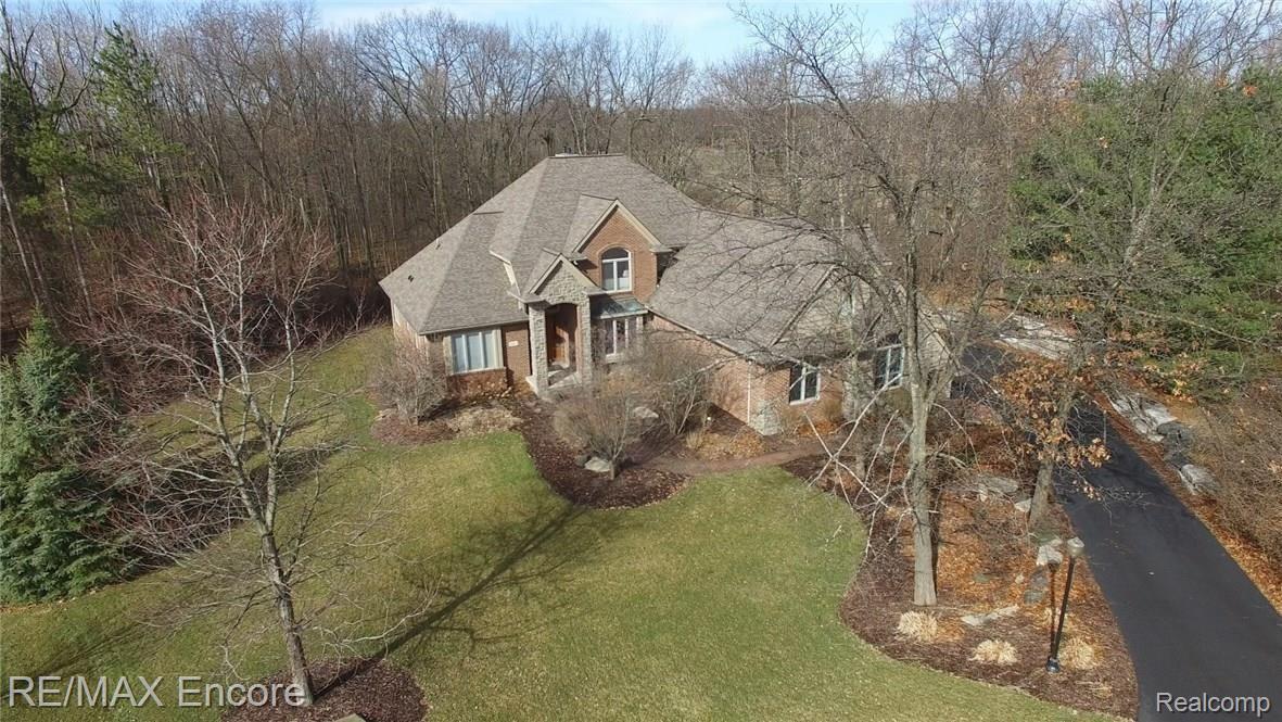 5482 Boulderwood Ridge Clarkston, MI 48348 - Photo 69 of 78 5482 Boulderwood Photos by Wes Brooks (1).jpg