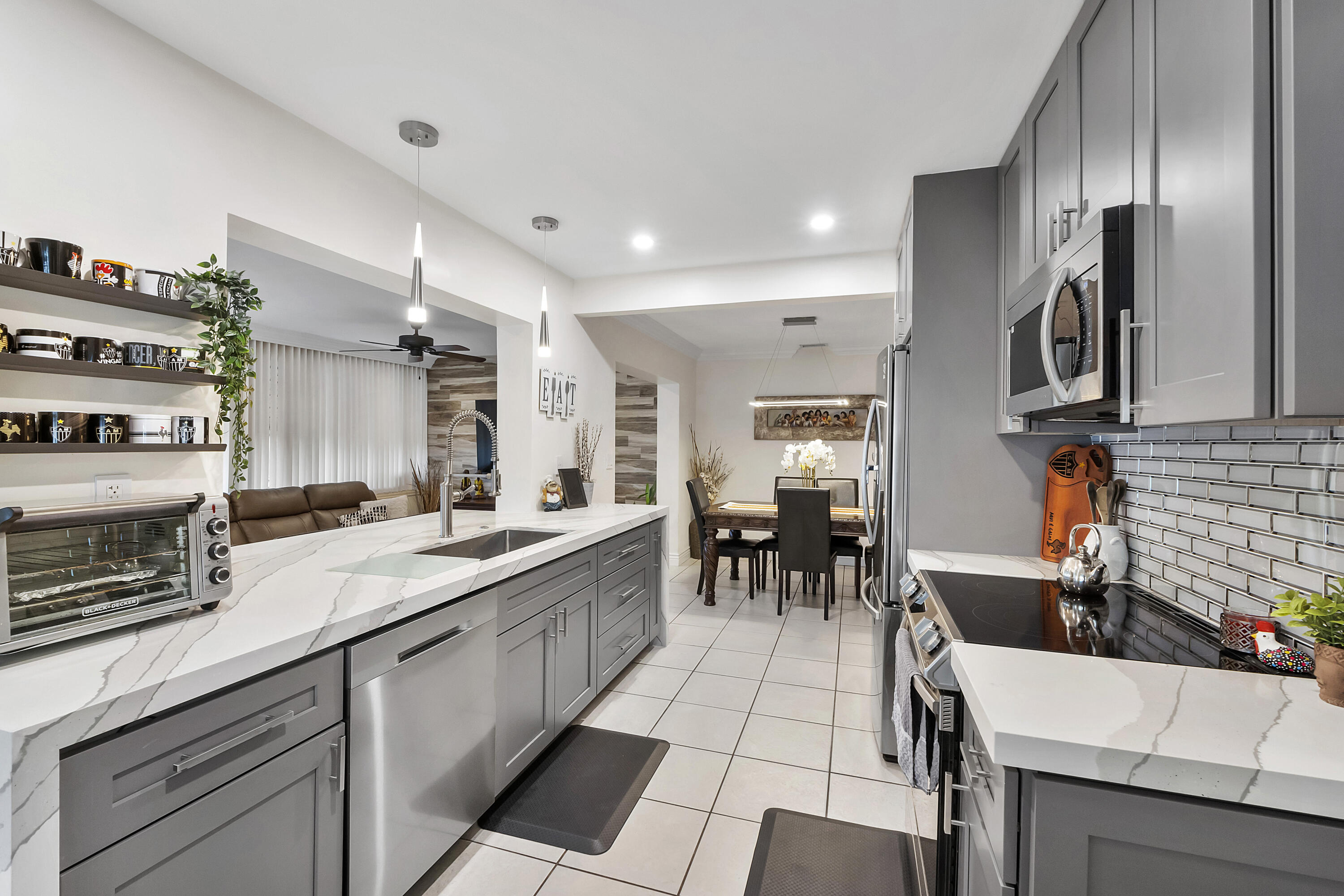 5020 Southwest 11th Street Margate, FL 33068 - Photo 1 of 47 5020 Sw 11th St_023