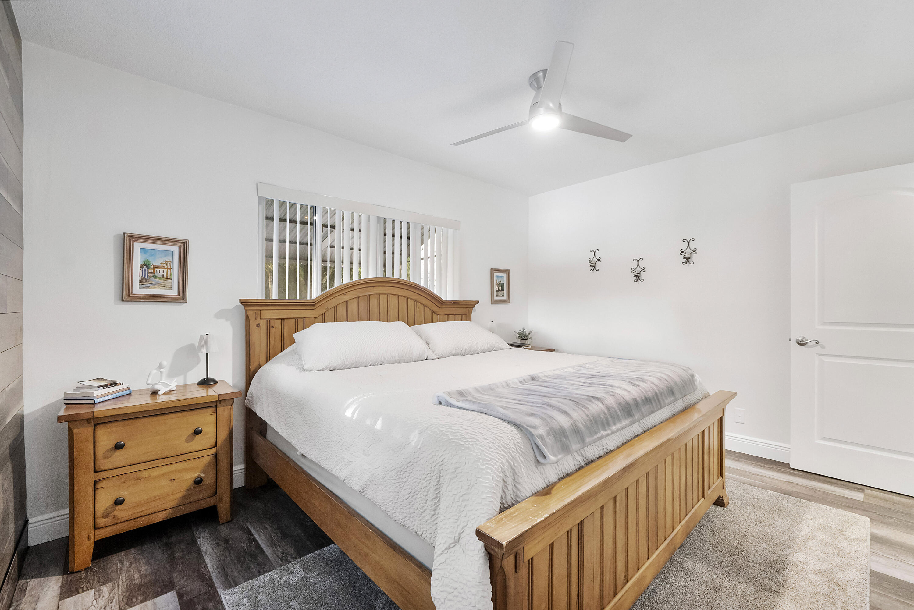 5020 Southwest 11th Street Margate, FL 33068 - Photo 22 of 47 5020 Sw 11th St_030