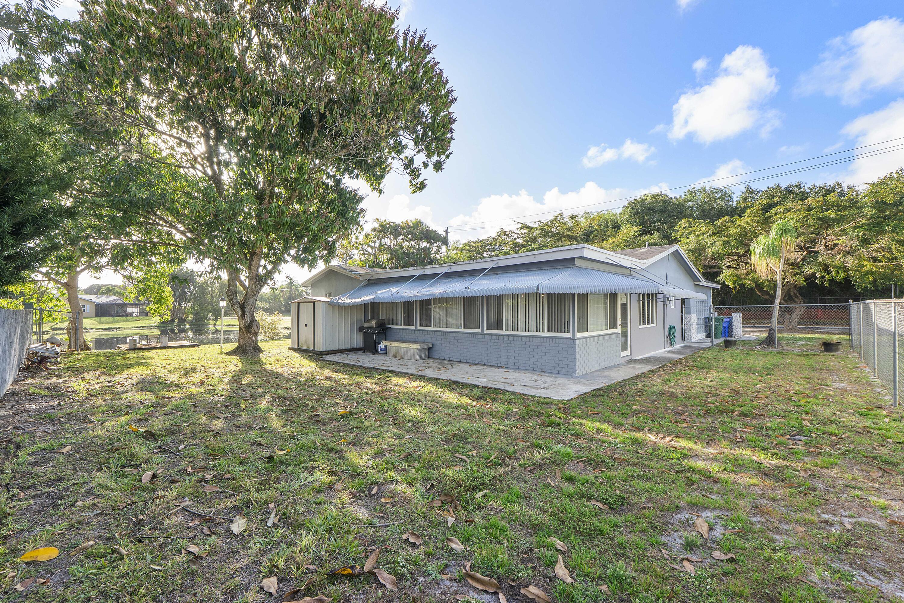 5020 Southwest 11th Street Margate, FL 33068 - Photo 31 of 47 5020 Sw 11th St_040