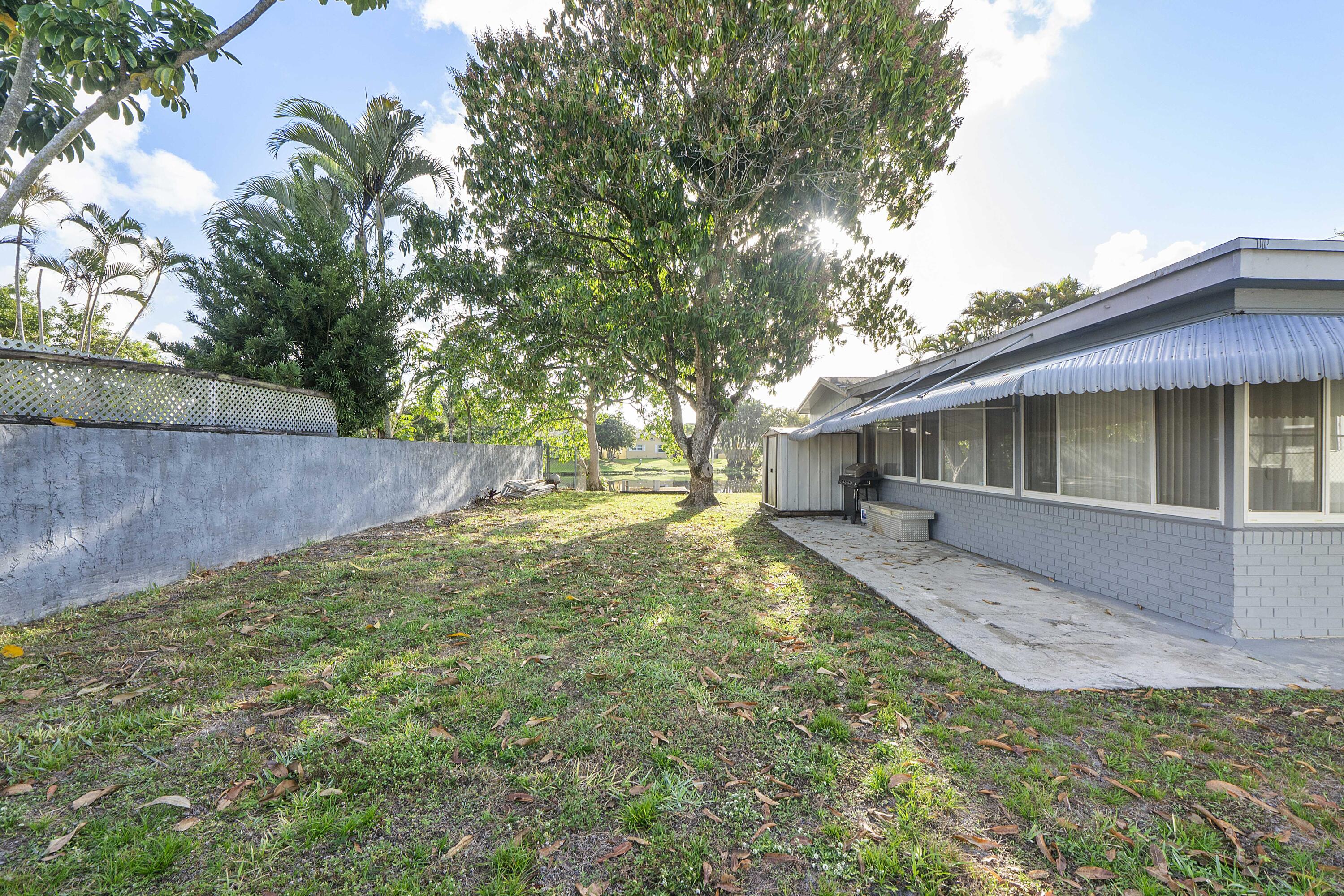 5020 Southwest 11th Street Margate, FL 33068 - Photo 32 of 47 5020 Sw 11th St_041