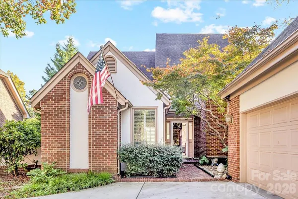 $600,000 | 5104 Top Seed Court, Charlotte, NC 28226