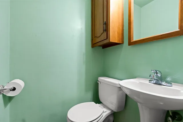 $375,000 | 808 Voelker Street, De Pere, WI 54115